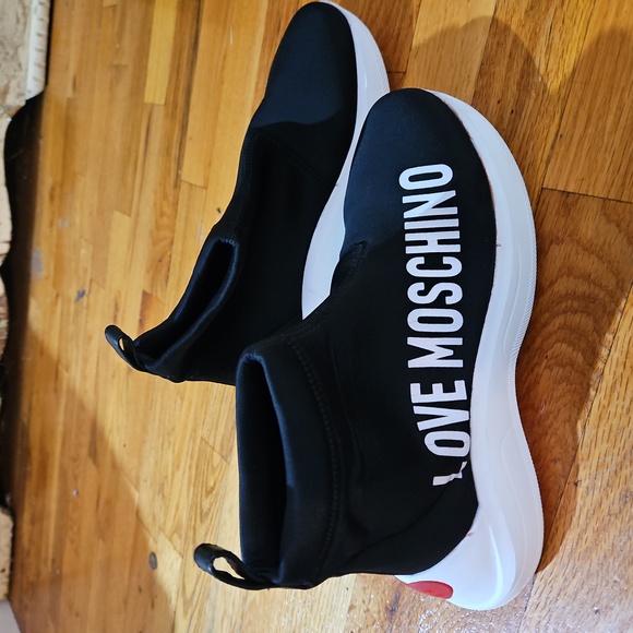 LOVE MOSCHINO hi top slip in neoprene/fabric sneakers worn once size 37 - Picture 3 of 4